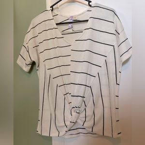 NWOT Women’s Francesca’s Top